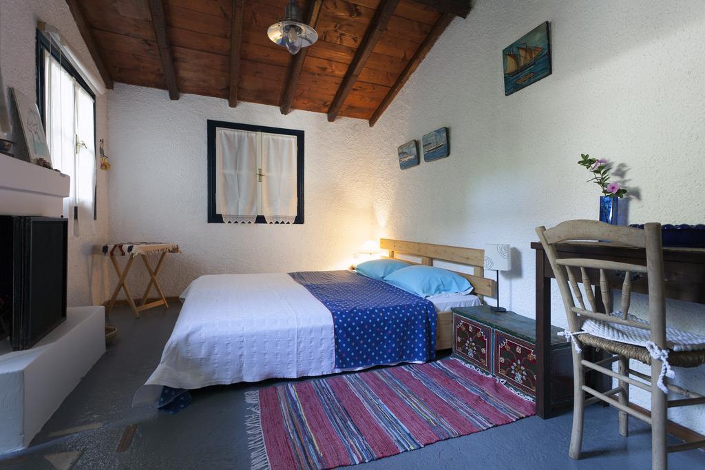 To Spitaki Apartments Galaxídhion Chambre photo