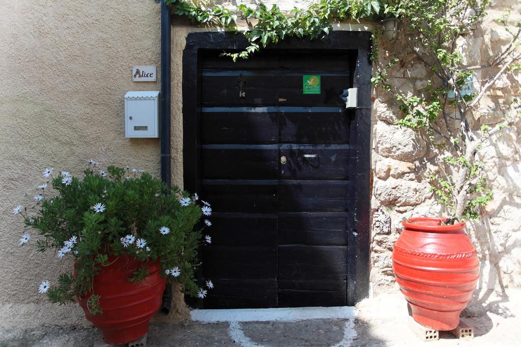 To Spitaki Apartments Galaxídhion Extérieur photo